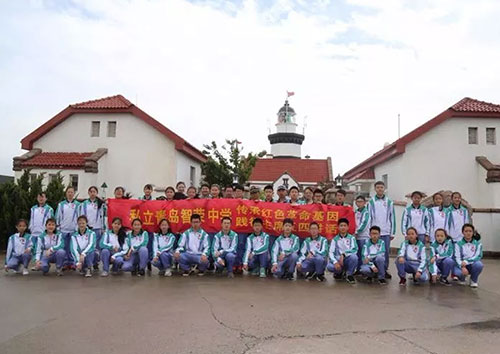 传承红色革命基因 践行习主席五四讲话——智荣中学（南校）七年级同学参观团岛部队