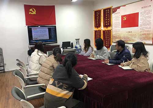 名师培训及时雨，专家引领降甘霖——以教学方式变革重构课堂生态